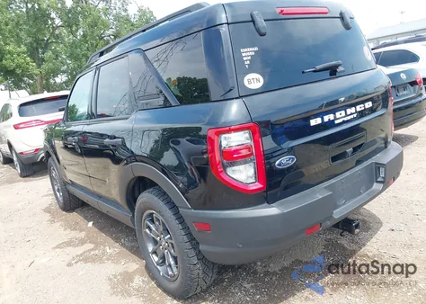 2022 Ford Bronco Sport Big Bend z USA, uszkodzony, nr VIN 3FMCR9B68NRD14121